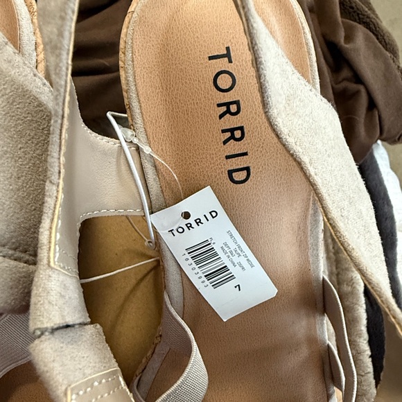 Torrid Women's Beige Sandals with Zipper- size 7 - Picture 2 of 4
